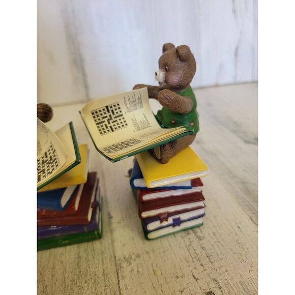 Santa Claus North Pole teddy bear helper books stack figure accessory xmas set - Picture 5 of 9